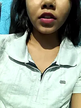 siya---hot online show from November 9, 1:07 pm