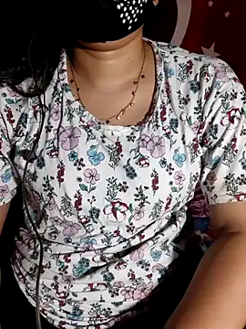 HotGirl23231 online show from June 22, 6:27 pm