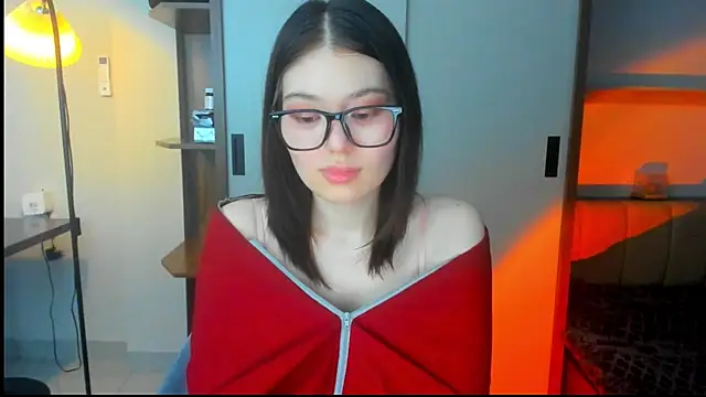 HopeLovely online show from February 25, 3:16 am