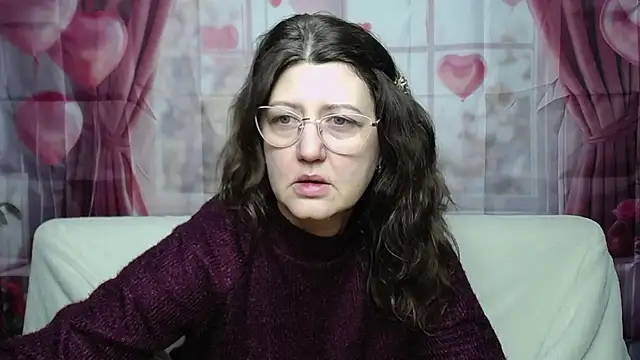 RoseHille online show from February 14, 5:53 am