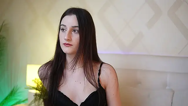 JadeHasy online show from November 26, 8:43 pm