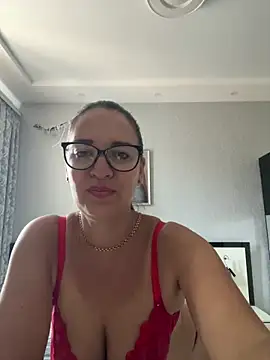 Milana8263 online show from May 5, 9:56 am