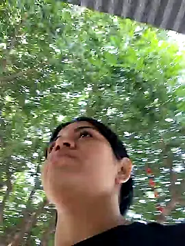 Skinny Wet online show from December 22, 12:41 pm