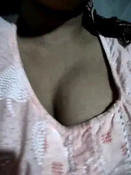 desiXcouple97 online show from December 23, 10:19 am