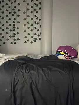 Mazet01 online show from March 19, 8:57 pm