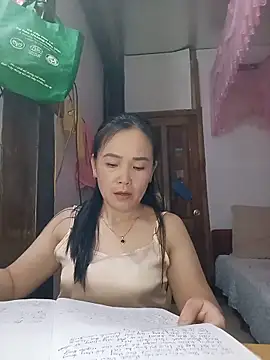Feeling-hot online show from May 21, 1:53 pm