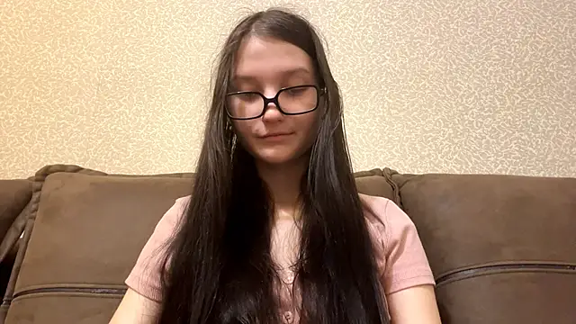 AurorAurora online show from April 9, 9:59 am