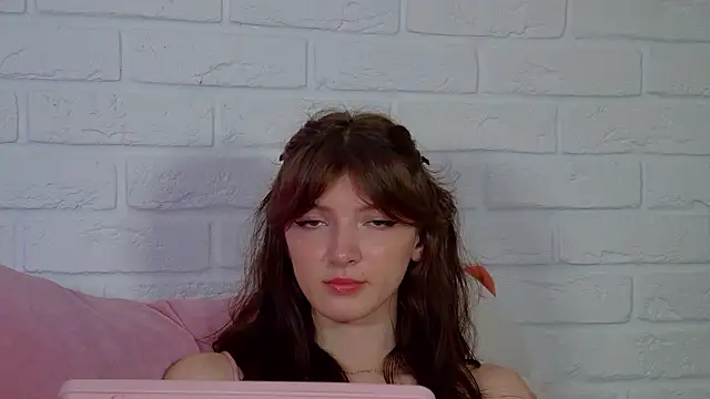 SophiaProve online show from May 20, 1:57 am
