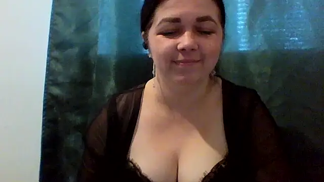 Vitalina282128 online show from May 18, 9:15 am