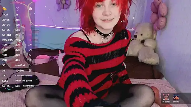 Awawrin online show from April 4, 9:02 pm