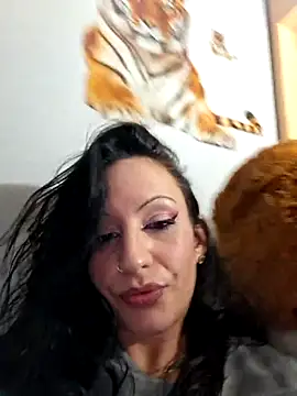 Lahxoridelsur online show from November 10, 11:00 pm