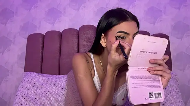 MrandMrsRivas online show from May 11, 9:56 pm