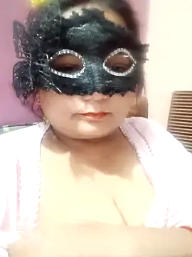 meera hotty online show from November 16, 6:08 pm