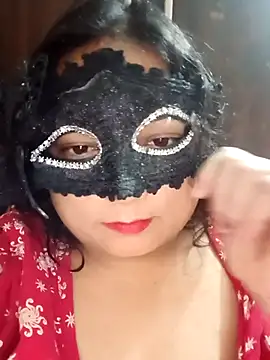 meera hotty online show from November 14, 7:30 am