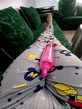 Tota sexi online show from May 16, 2:27 pm