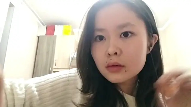 HuldaKye online show from November 20, 12:28 pm