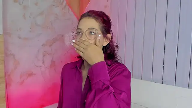 kirakay1 online show from March 8, 1:04 pm