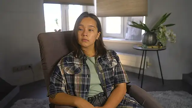 ArleenVizena online show from November 15, 11:00 am