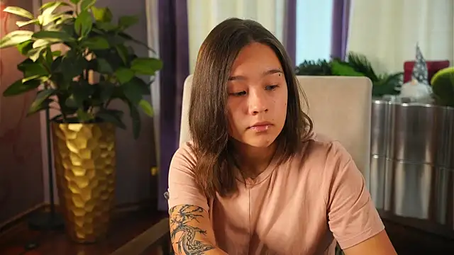 ArleenVizena online show from November 16, 11:21 am