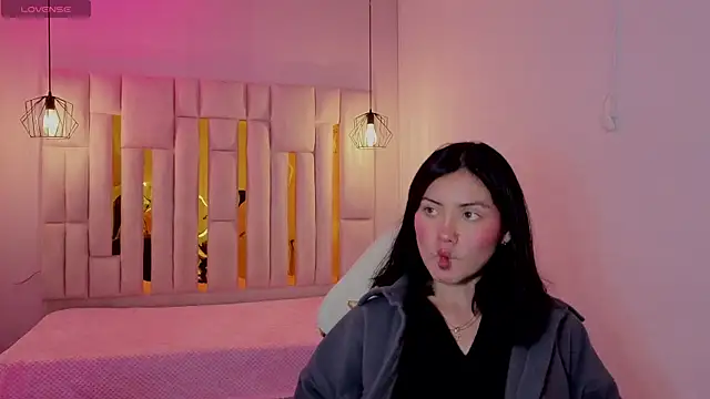 Brandy collinss online show from January 8, 11:47 am