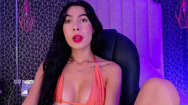 IrisDeLaVega  online show from May 18, 2:56 pm