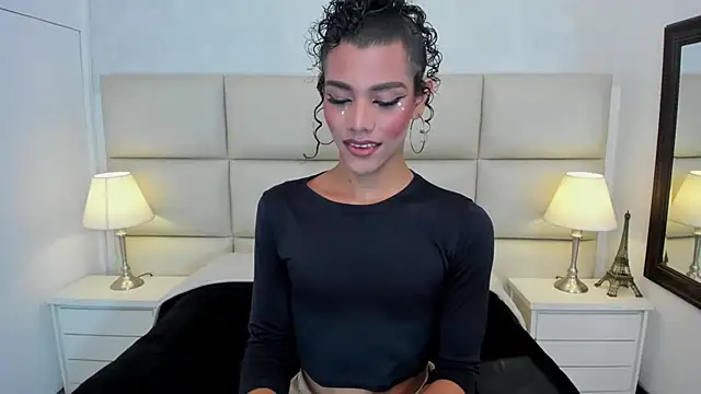 AlexaBellanova online show from May 1, 9:07 pm