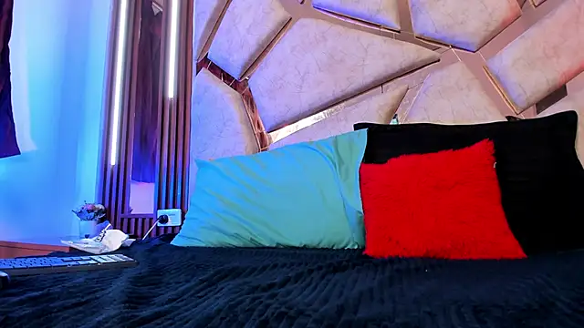  paula 69 online show from March 9, 7:39 pm