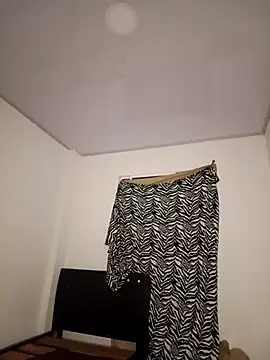 Pretty-v online show from November 16, 1:18 am