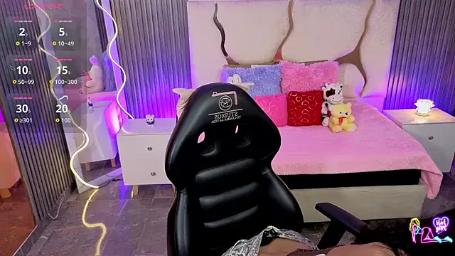 Joselyn tay online show from May 26, 12:37 pm
