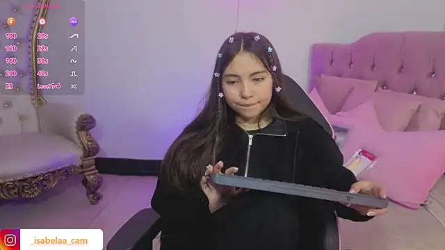 ISABELA TAY online show from May 26, 12:26 pm