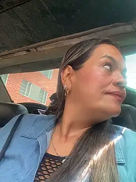 tasha velvet online show from April 13, 6:30 pm