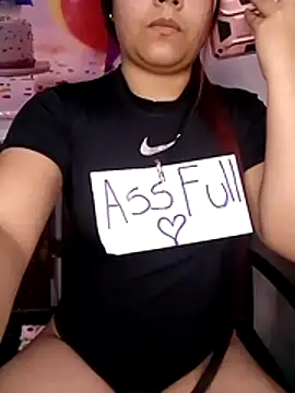 Girl Nasty Dirty online show from February 5, 3:20 am