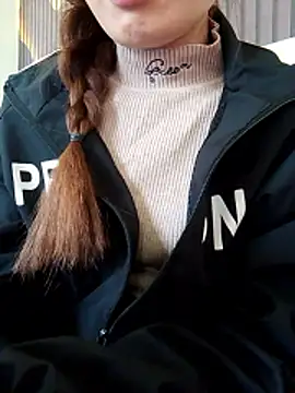 Niss8386 online show from January 10, 2:27 am