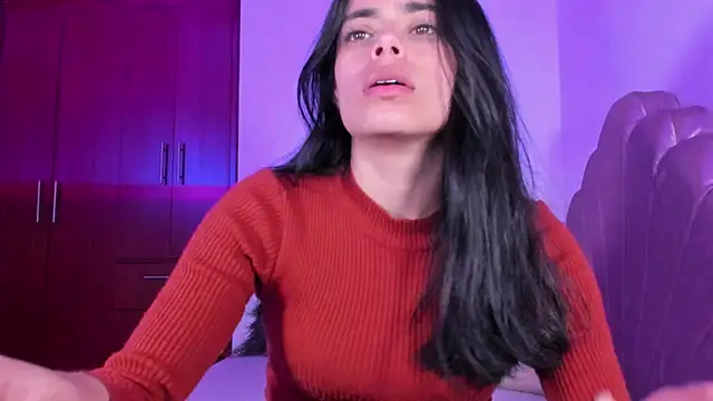 Bella Val online show from November 18, 4:02 am