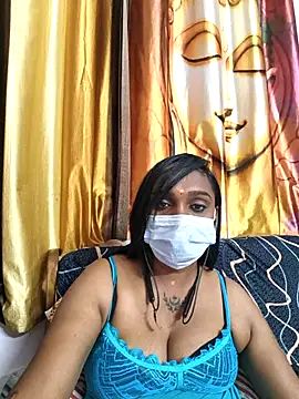 Dharshini98 online show from December 18, 10:14 pm