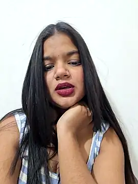 DIMPLE-GIRL88 online show from December 5, 6:35 am