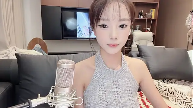 Butterbear online show from December 21, 3:38 pm