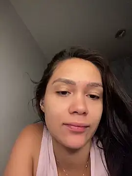 carolsapequinha online show from February 3, 11:48 am