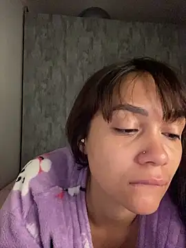 carolsapequinha online show from May 14, 10:32 am
