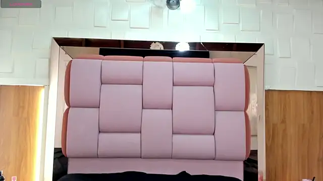 Estefanny lopez19 online show from March 5, 8:26 pm