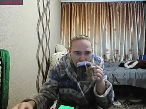 JenniDeep online show from December 20, 3:05 pm