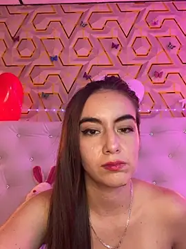 MelanyyJhonson15 online show from February 20, 6:26 am