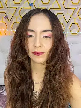 MelanyyJhonson15 online show from May 3, 3:32 am