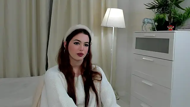 OlaGrayer online show from November 17, 3:46 pm