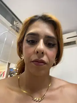 Monahliza online show from April 9, 5:29 pm