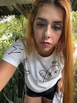 Monahliza online show from April 6, 4:52 pm