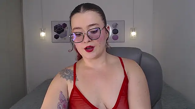 selene rouse  online show from May 14, 12:27 am