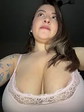 Lovynna online show from April 29, 5:51 pm