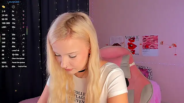 murmurmiace online show from November 21, 12:07 pm