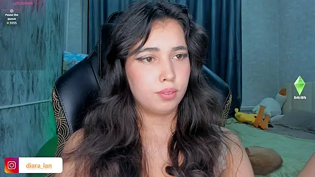 Diara 1an online show from December 2, 2:19 pm